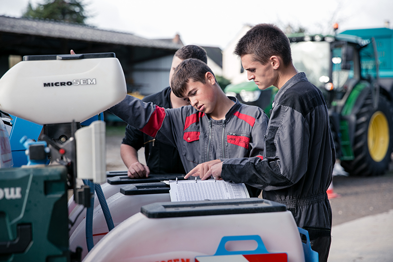 issat-agro-equipement_031 mini
